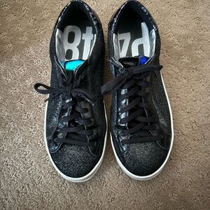 P448 tennis shoes. Worn some